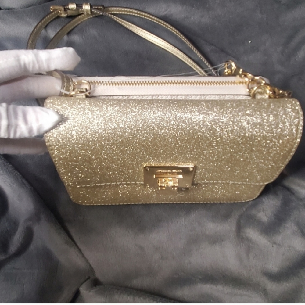NWT Michael Kors Tina Wallet Clutch/ shoulder & Crossbody